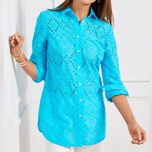 Talbots Aqua Blue Eyelet Boyfriend Button Down Shirt Top Medium